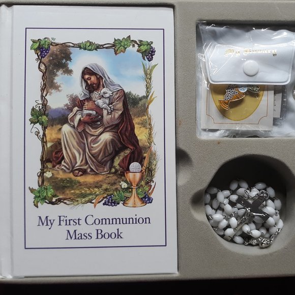 My First Communion Mass Book - Picture 1 of 1
